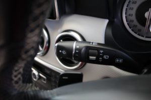Used_2014_WHITE_MERCEDES-BENZ_A-CLASS_2