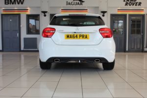 Used_2014_WHITE_MERCEDES-BENZ_A-CLASS_2