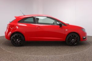 Used_2015_RED_SEAT_IBIZA_1