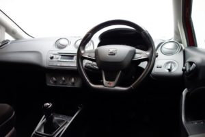 Used_2015_RED_SEAT_IBIZA_1