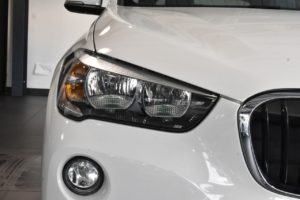 Used_2015_WHITE_BMW_X1_2