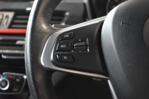 Used_2015_WHITE_BMW_X1_2