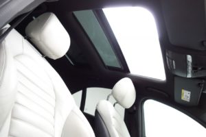 Used_2016_GREY_MERCEDES-BENZ_C-CLASS_2