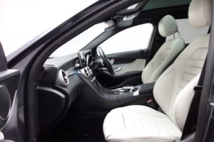 Used_2016_GREY_MERCEDES-BENZ_C-CLASS_2