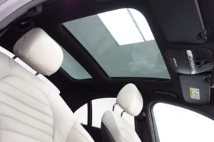 Used_2016_GREY_MERCEDES-BENZ_C-CLASS_2