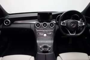 Used_2016_GREY_MERCEDES-BENZ_C-CLASS_2