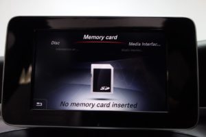 Used_2016_GREY_MERCEDES-BENZ_C-CLASS_2