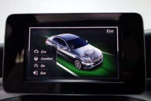 Used_2016_GREY_MERCEDES-BENZ_C-CLASS_2