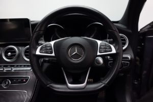 Used_2016_GREY_MERCEDES-BENZ_C-CLASS_2