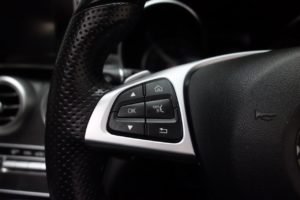 Used_2016_GREY_MERCEDES-BENZ_C-CLASS_2