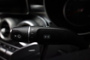 Used_2016_GREY_MERCEDES-BENZ_C-CLASS_2