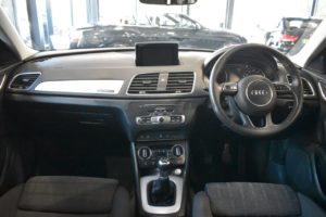 Used_2017_GREY_AUDI_Q3_2