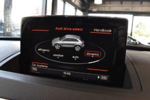 Used_2017_GREY_AUDI_Q3_2