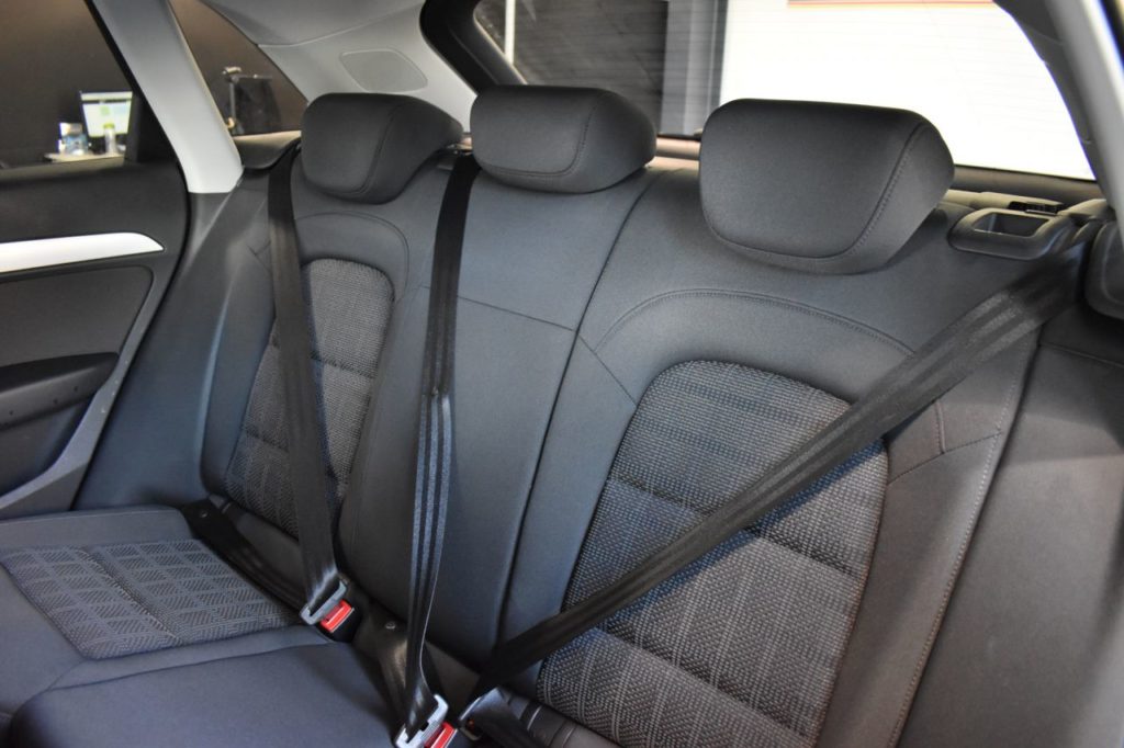 Used_2017_GREY_AUDI_Q3_2