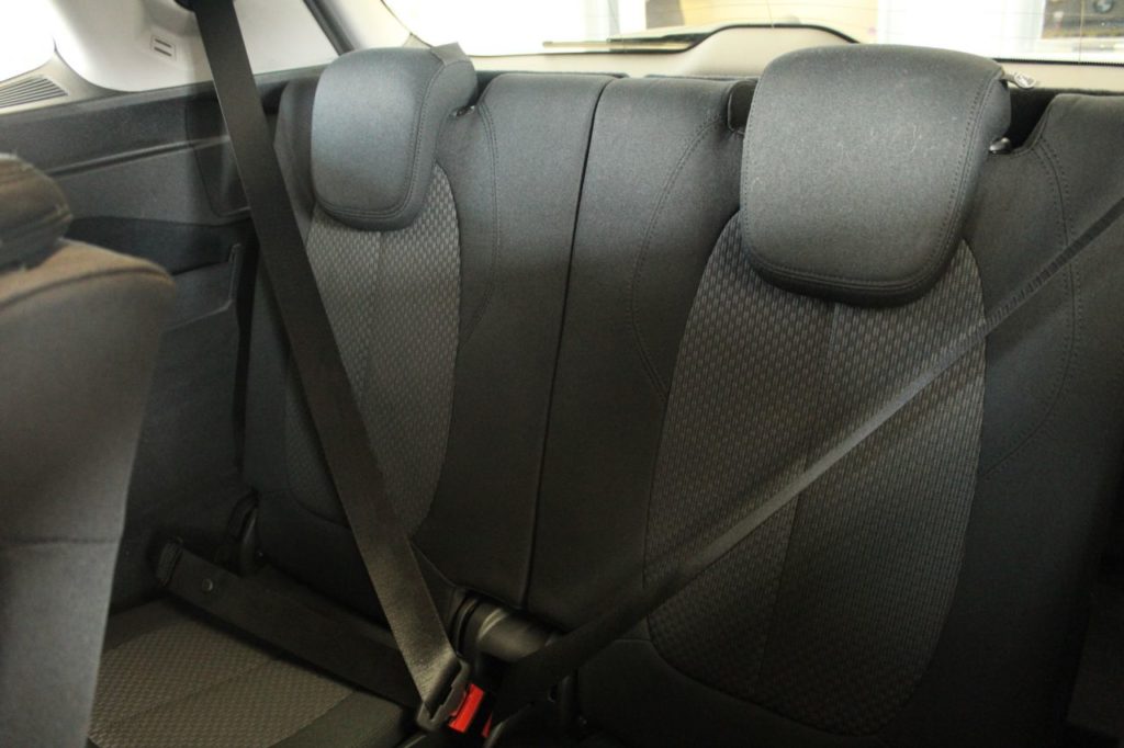 Used_2017_SILVER_BMW_2-SERIES_2