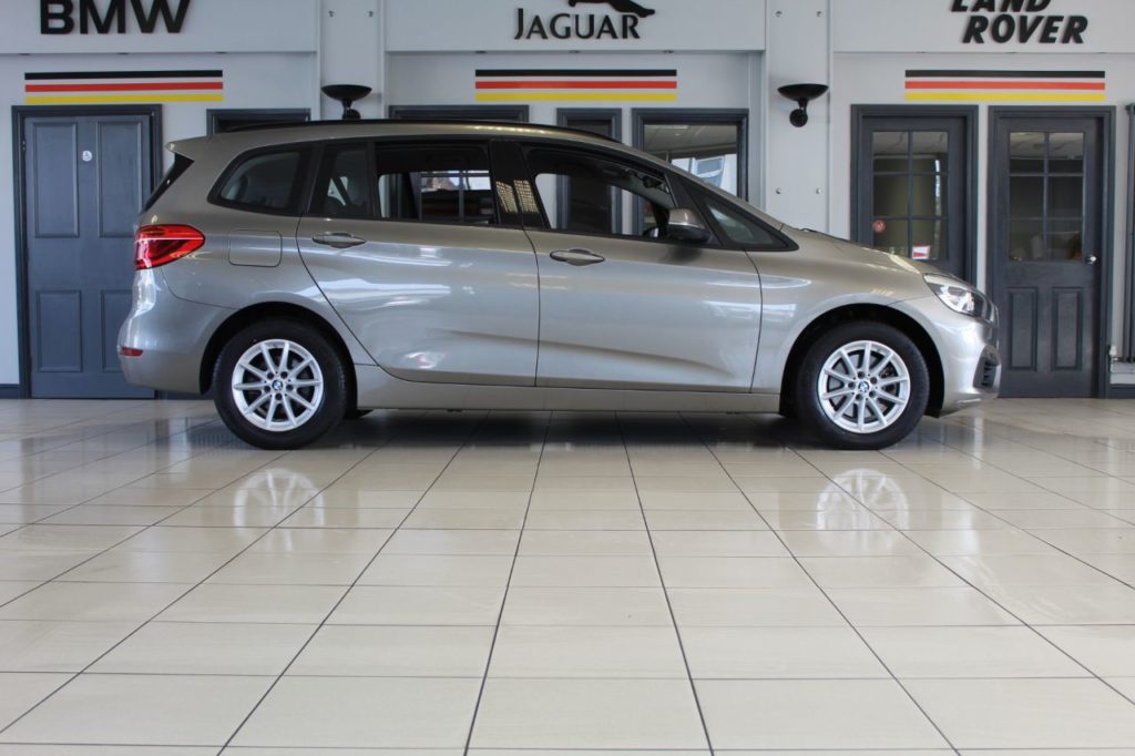 Used_2017_SILVER_BMW_2-SERIES_2