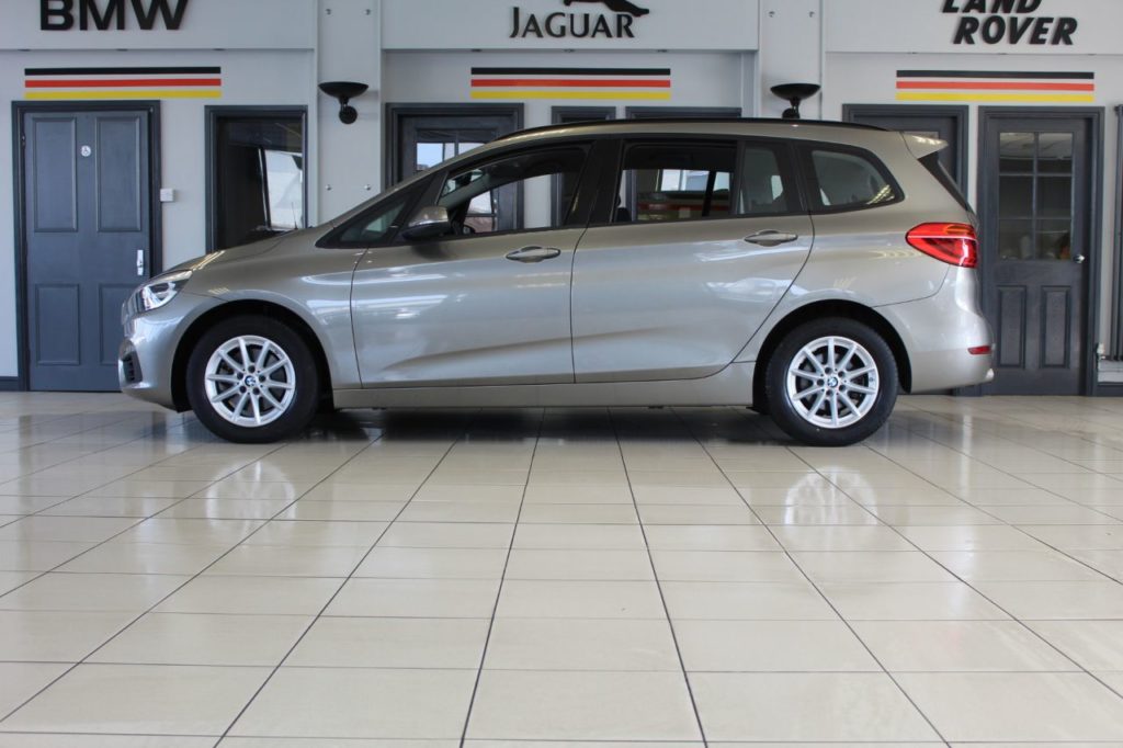Used_2017_SILVER_BMW_2-SERIES_2