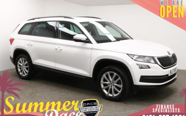 Used 2017 WHITE SKODA KODIAQ Estate 1.4 SE TSI DSG 5d AUTO 148 BHP (reg. 2017-05-27) for sale in Manchester