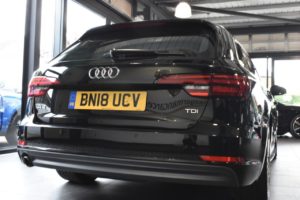 Used_2018_BLACK_AUDI_A4-AVANT_2