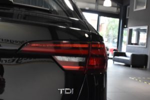 Used_2018_BLACK_AUDI_A4-AVANT_2