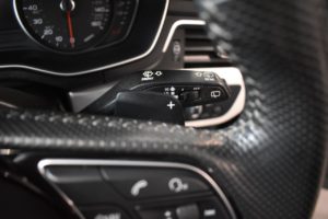 Used_2018_BLACK_AUDI_A4-AVANT_2