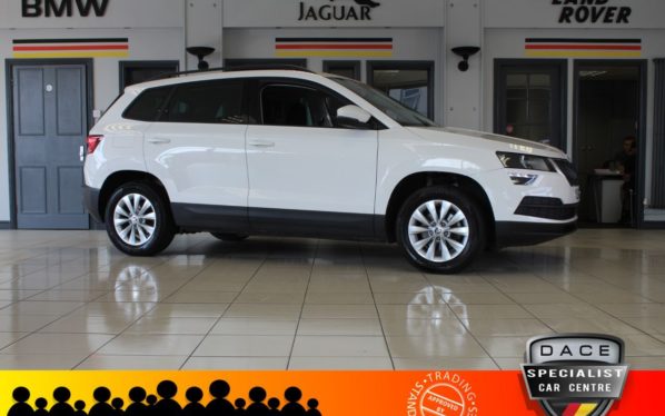 Used 2019 WHITE SKODA KAROQ Estate 1.0 SE NAV PLUS 5DR 1 OWNER 114 BHP (reg. 2019-01-15) for sale in Hazel Grove