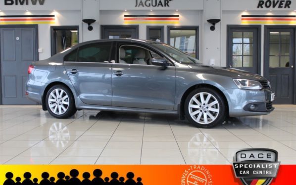 Used 2013 GREY VOLKSWAGEN JETTA Saloon 1.4 SPORT TSI DSG 4d AUTO 158 BHP (reg. 2013-04-18) for sale in Hazel Grove