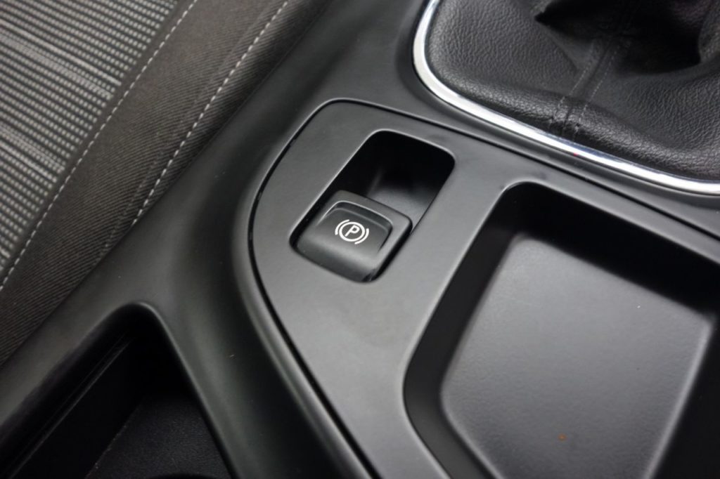Used_2014_BLACK_VAUXHALL_INSIGNIA_1