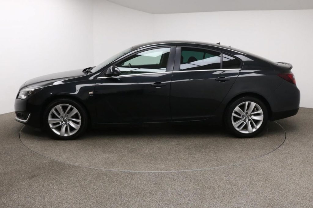 Used_2014_BLACK_VAUXHALL_INSIGNIA_1