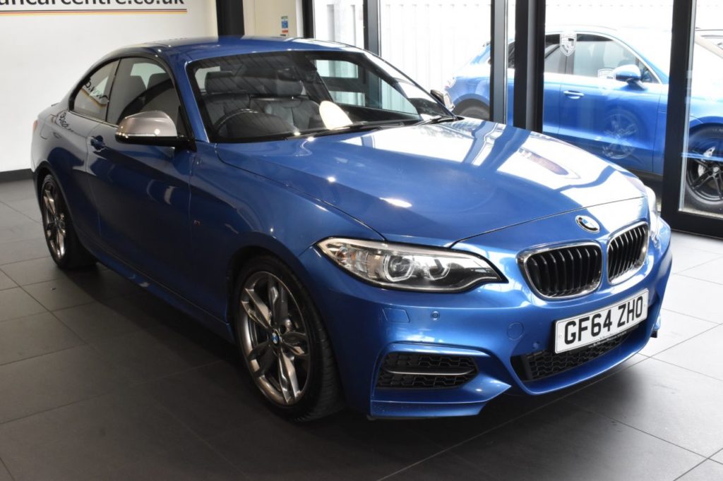 Used_2014_BLUE_BMW_2-SERIES_3
