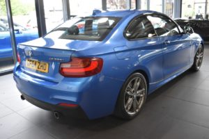 Used_2014_BLUE_BMW_2-SERIES_3