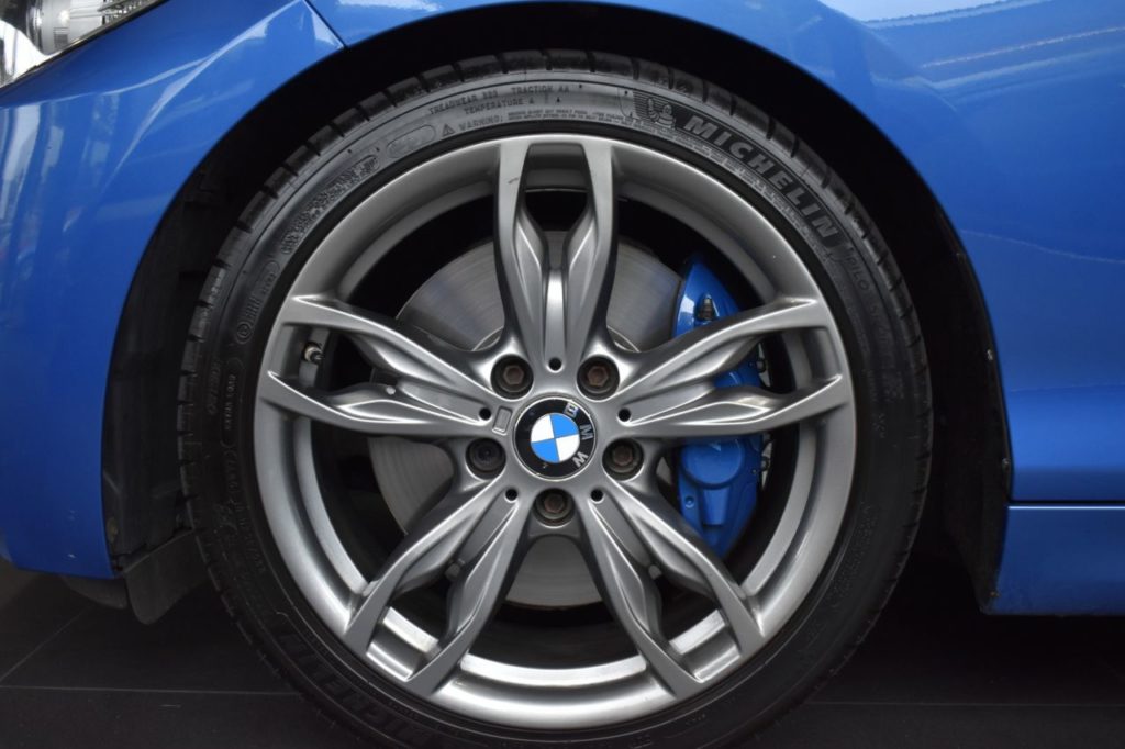 Used_2014_BLUE_BMW_2-SERIES_3
