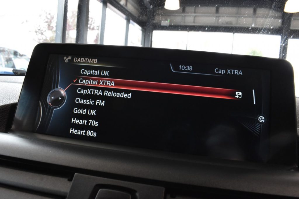 Used_2014_BLUE_BMW_2-SERIES_3