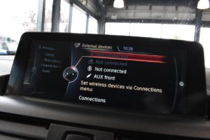 Used_2014_BLUE_BMW_2-SERIES_3