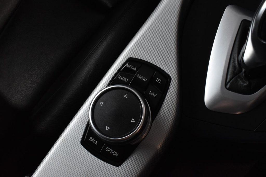 Used_2014_BLUE_BMW_2-SERIES_3