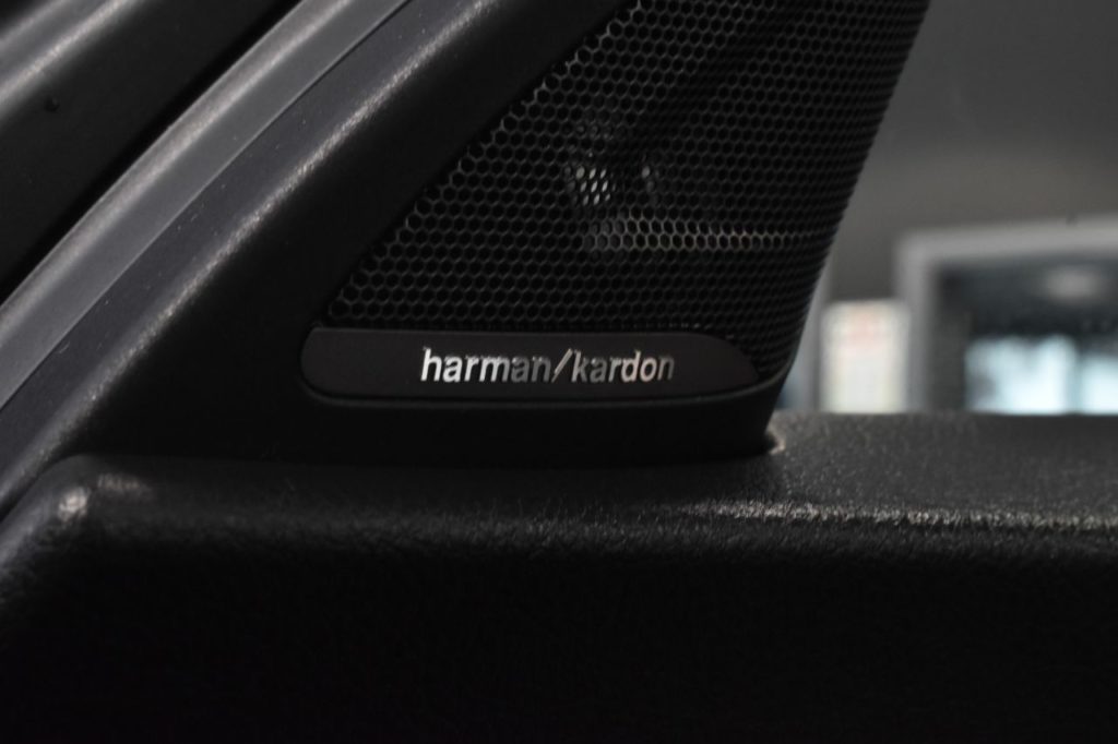 Used_2014_BLUE_BMW_2-SERIES_3