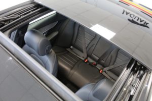 Used_2014_WHITE_MERCEDES-BENZ_C-CLASS_2