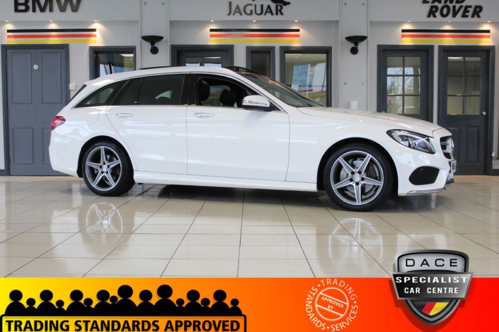 Used_2014_WHITE_MERCEDES-BENZ_C-CLASS_2