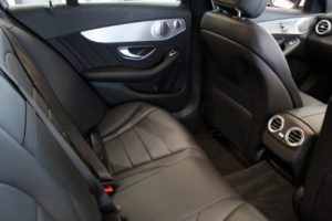 Used_2014_WHITE_MERCEDES-BENZ_C-CLASS_2