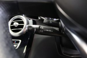 Used_2014_WHITE_MERCEDES-BENZ_C-CLASS_2