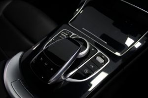 Used_2014_WHITE_MERCEDES-BENZ_C-CLASS_2