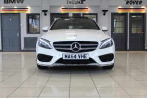 Used_2014_WHITE_MERCEDES-BENZ_C-CLASS_2