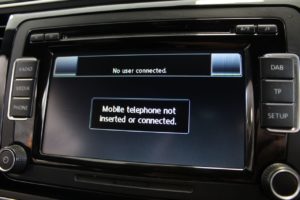 Used_2015_SILVER_VOLKSWAGEN_BEETLE_2