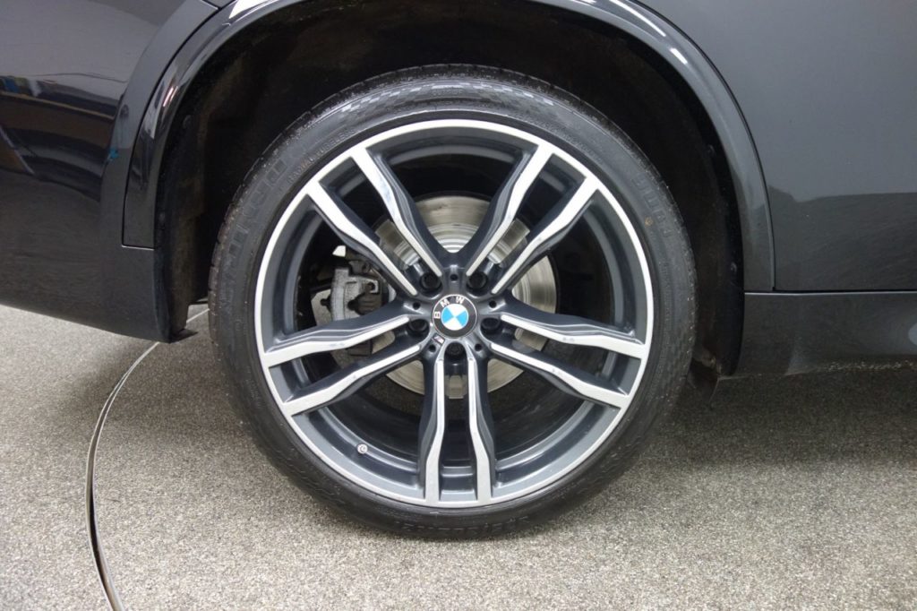Used_2016_BLACK_BMW_X5_3