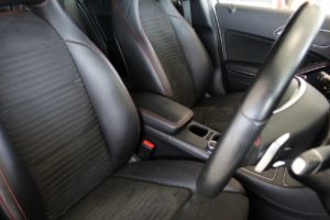 Used_2016_WHITE_MERCEDES-BENZ_A-CLASS_2