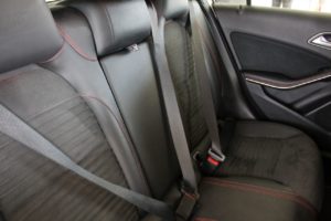 Used_2016_WHITE_MERCEDES-BENZ_A-CLASS_2