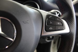 Used_2016_WHITE_MERCEDES-BENZ_A-CLASS_2
