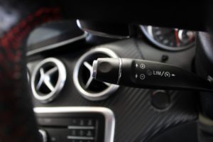 Used_2016_WHITE_MERCEDES-BENZ_A-CLASS_2