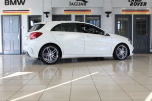 Used_2016_WHITE_MERCEDES-BENZ_A-CLASS_2