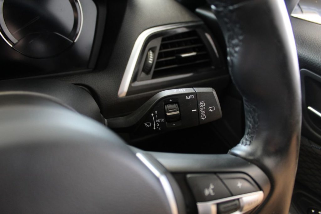Used_2017_BLACK_BMW_1-SERIES_1